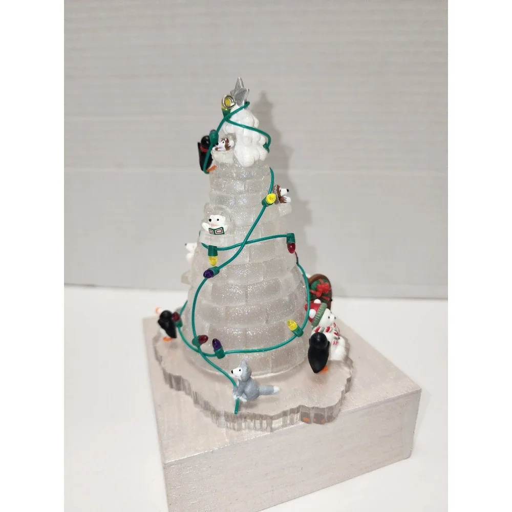 2004 Hallmark Keepsake Christmas‎ Tree Ornament Winterfest Frosty Friends light